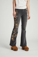 Load image into Gallery viewer, Driftwood Wyatt Boot Cut Jeans