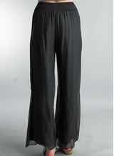 Load image into Gallery viewer, Samantha Silk Flowy Pants