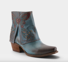 Load image into Gallery viewer, L'Artiste Hand Painted Leather Boots