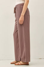 Load image into Gallery viewer, 29" INSEAM TENCEL WIDE LEG PANTS: EARTH GREY / S
