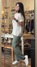 Load image into Gallery viewer, Ella Italian Linen Top - OS
