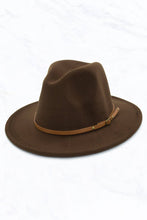 Load image into Gallery viewer, Black Retro Flat Brim Hat
