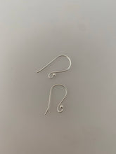 Load image into Gallery viewer, 5 Pairs (10 Pcs) 925 Sterling Silver Ball End Ear Wires 20mm | EW5SS
