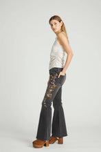 Load image into Gallery viewer, Driftwood Wyatt Boot Cut Jeans
