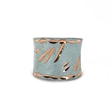 Load image into Gallery viewer, Patina Frosted Flora Ring
