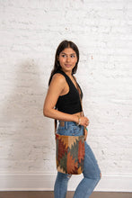 Load image into Gallery viewer, Medium Crossbody Jute Bag
