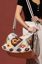 Load image into Gallery viewer, Arizona Duffel Bag

