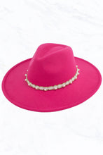 Load image into Gallery viewer, Big Brim Peach Heart Top Jazz Hat with Pearl Belt: Black
