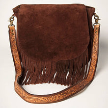Load image into Gallery viewer, Breckenridge Leather Messenger Bag
