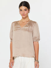 Load image into Gallery viewer, Puff Short Sleeve V-neck Top: Taupe / M
