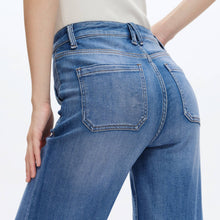 Load image into Gallery viewer, Bayeas High Rise Relaxed Fit Jeans
