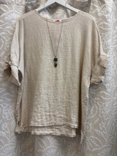 Load image into Gallery viewer, Ella Italian Linen Top - OS

