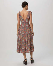 Load image into Gallery viewer, Paige Swindon Dress - 6
