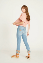 Load image into Gallery viewer, Driftwood Colette Embroidered Cropped Jeans
