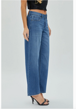 Load image into Gallery viewer, Hidden Wide Leg Jeans
