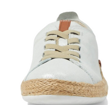 Load image into Gallery viewer, Eloya White Leather Sneakers
