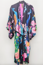 Load image into Gallery viewer, Aratta Fantasy Kimono
