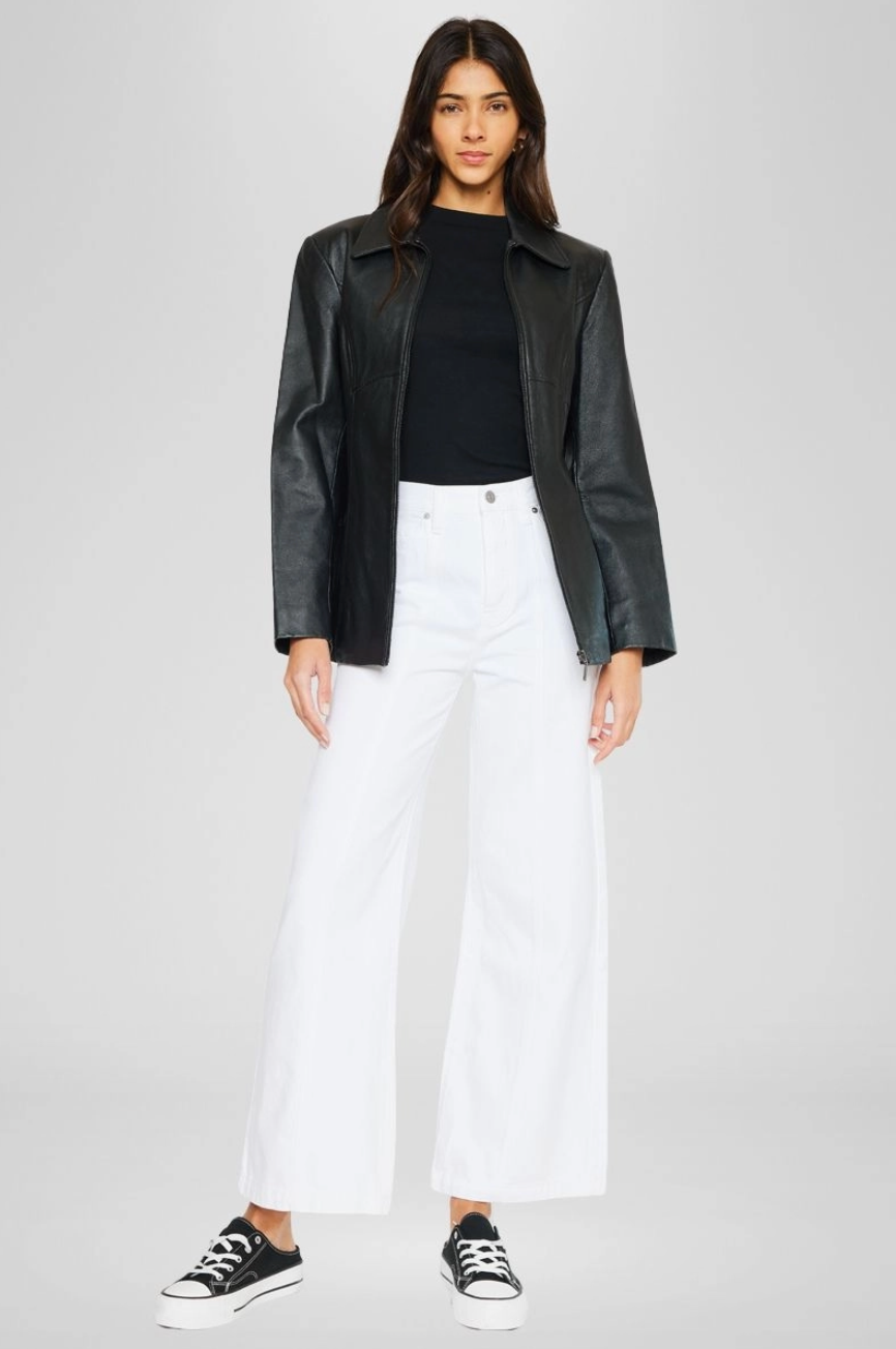 90's High Rise Wide Leg Jeans