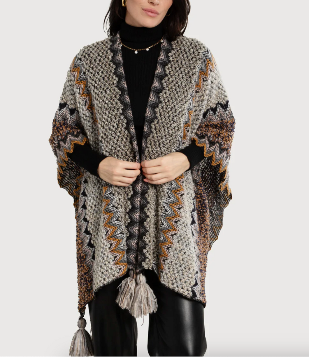 Saachi Grey Knit Ruana