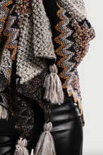 Load image into Gallery viewer, Saachi Grey Knit Ruana
