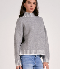 Load image into Gallery viewer, Elan Valma Sweater
