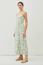 Load image into Gallery viewer, Loving This Maxi Dress
