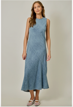 Load image into Gallery viewer, Sofia Midi Dress
