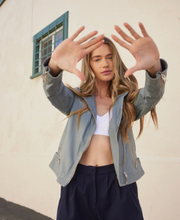 Load image into Gallery viewer, Mauritius Winter Sky Leather Jacket
