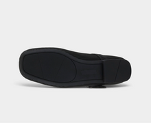Load image into Gallery viewer, Black Emarithe Shoes
