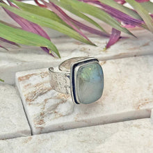 Load image into Gallery viewer, Handcrafted Kashi Semiprecious Stone Ring - Labradorite
