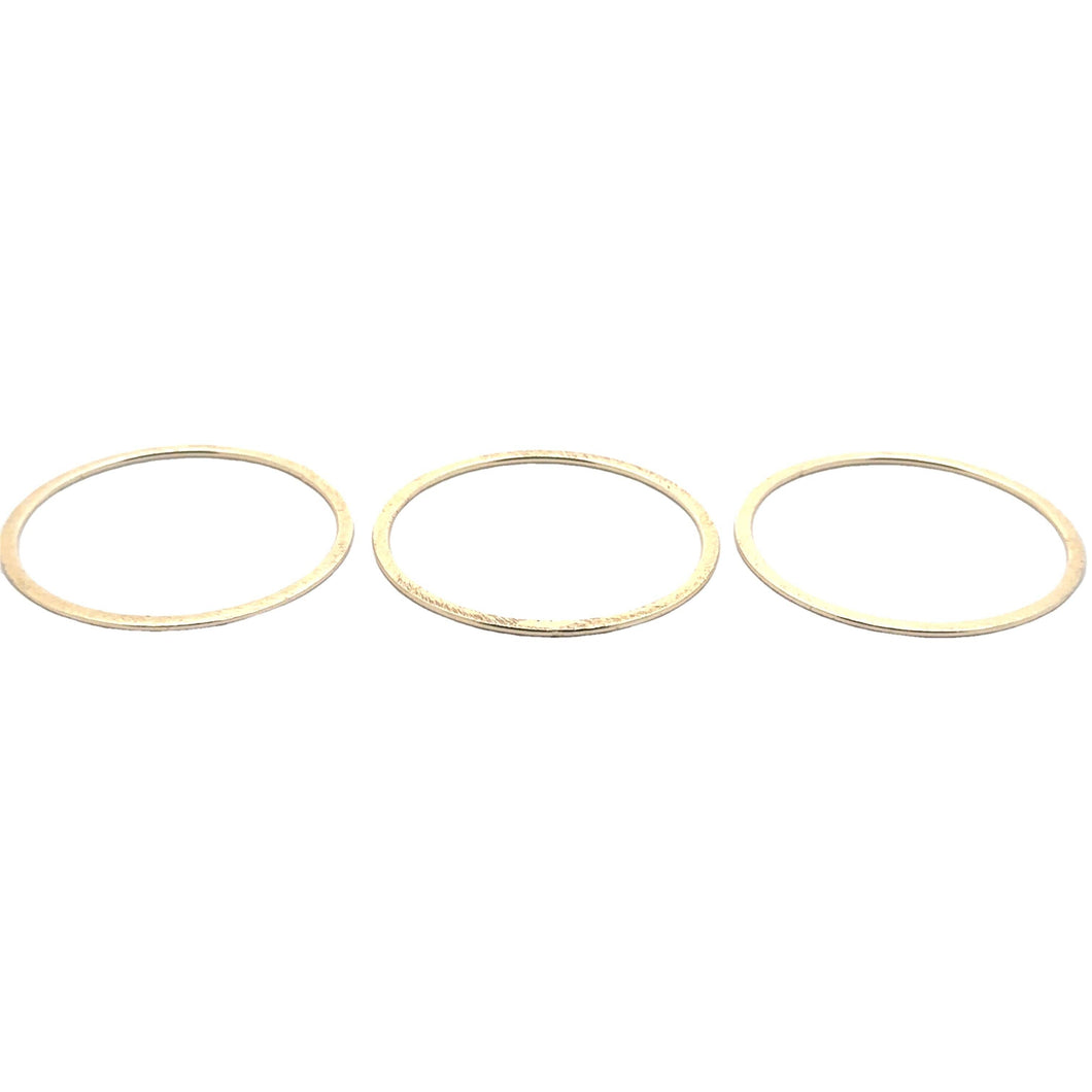 A Pack of Gold Plated Rings, that are E-Coated and Brushed Finished. You can find 4 colors with various different sizes.: Silver Plated / 38mm