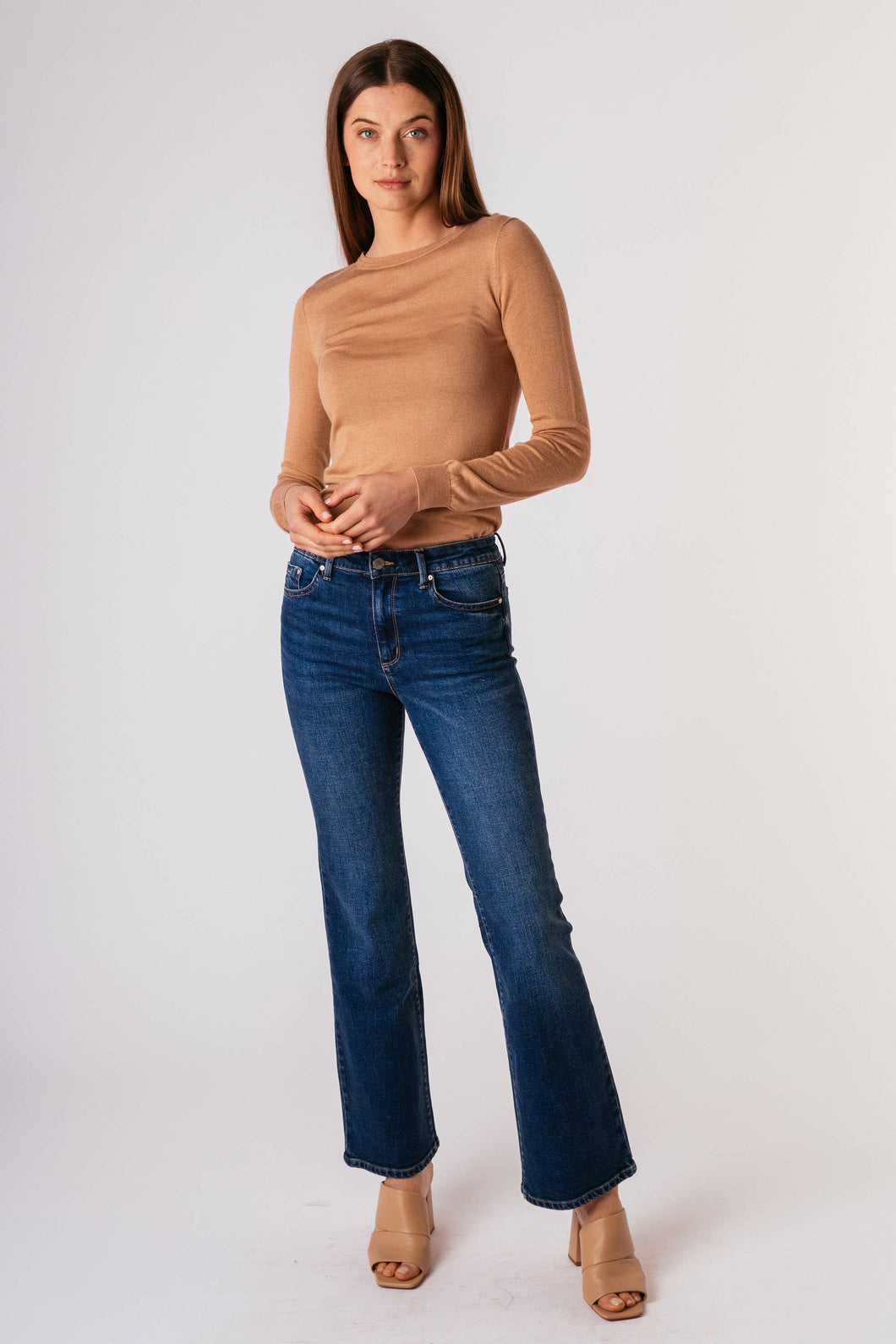 Tractr Mid-Rise Bootcut Jeans