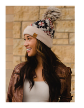 Load image into Gallery viewer, Women&#39;s Aztec Beanie
