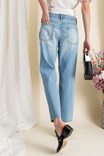 Load image into Gallery viewer, Molly Distressed Jean
